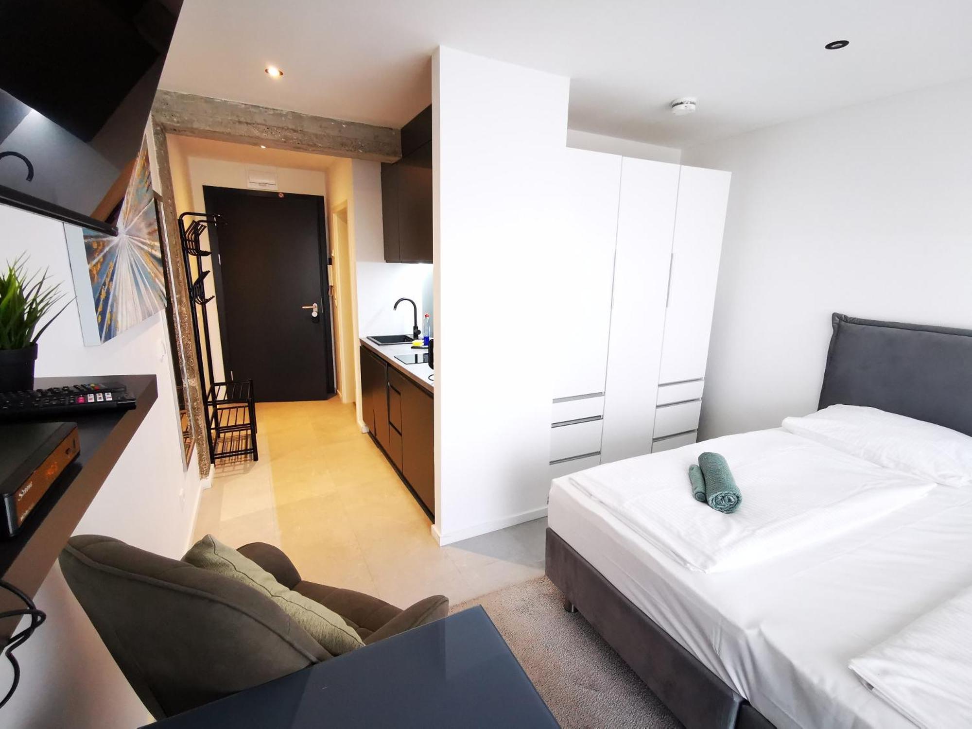 Hh 03 By Rockchair - Superhost Status - Modernes Mit Sonnigem Balkon & Premium Boxspringbetten In Winterhude - Geheimtipp Appartement *